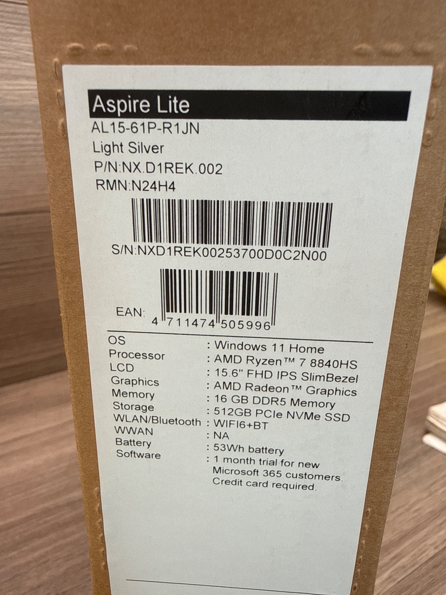 Acer Aspire Lite Laptop 15.6" AMD Ryzen 7 8840HS 16GB RAM 512GB SSD Grey 10