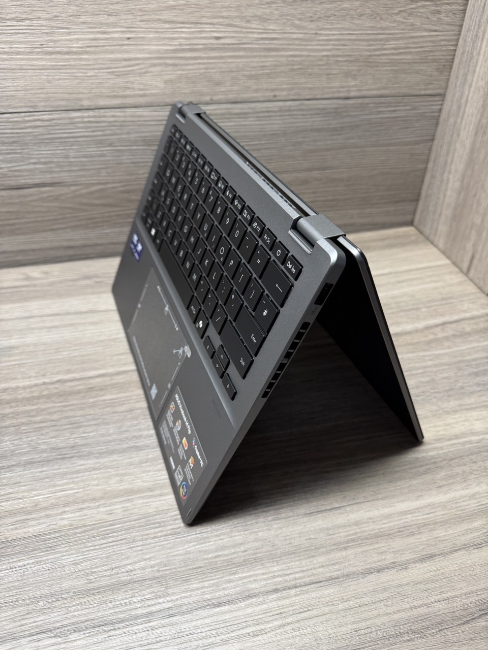 ASUS Vivobook Flip 14 OLED 2-in-1 Laptop Core Ultra 5 16GB 512GB TP3407SA 7