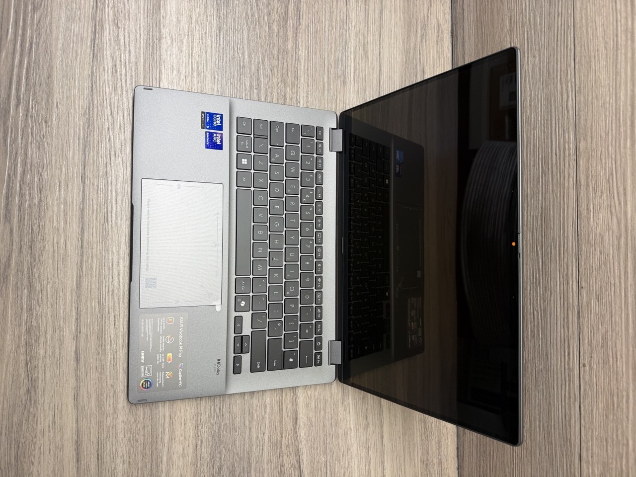 ASUS Vivobook Flip 14 OLED 2-in-1 Laptop Core Ultra 5 16GB 512GB TP3407SA 11